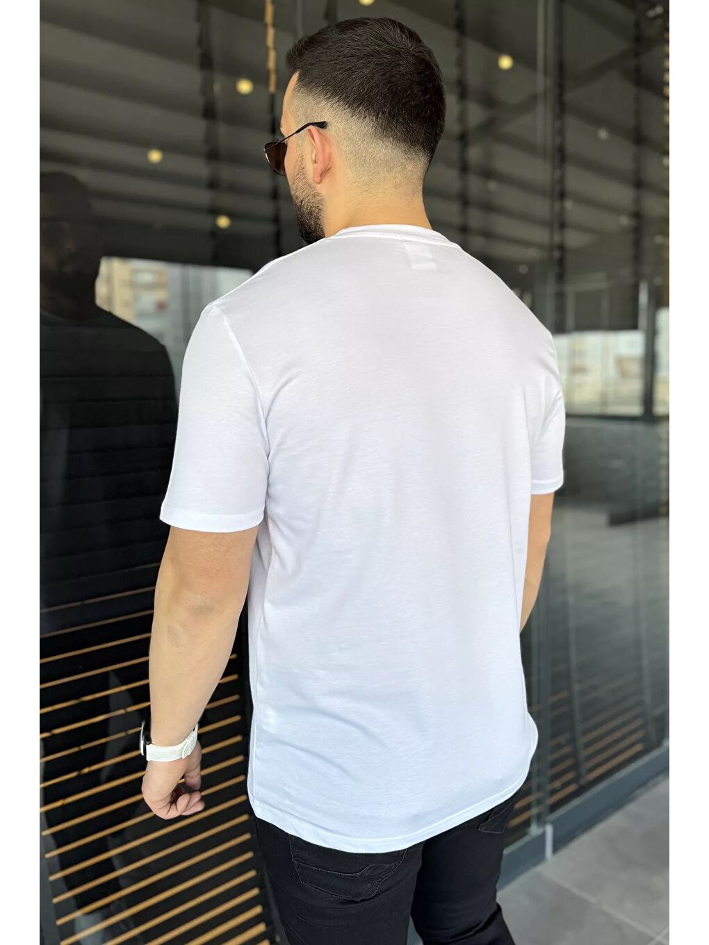 Beyaz Baskılı Erkek Tişört-2