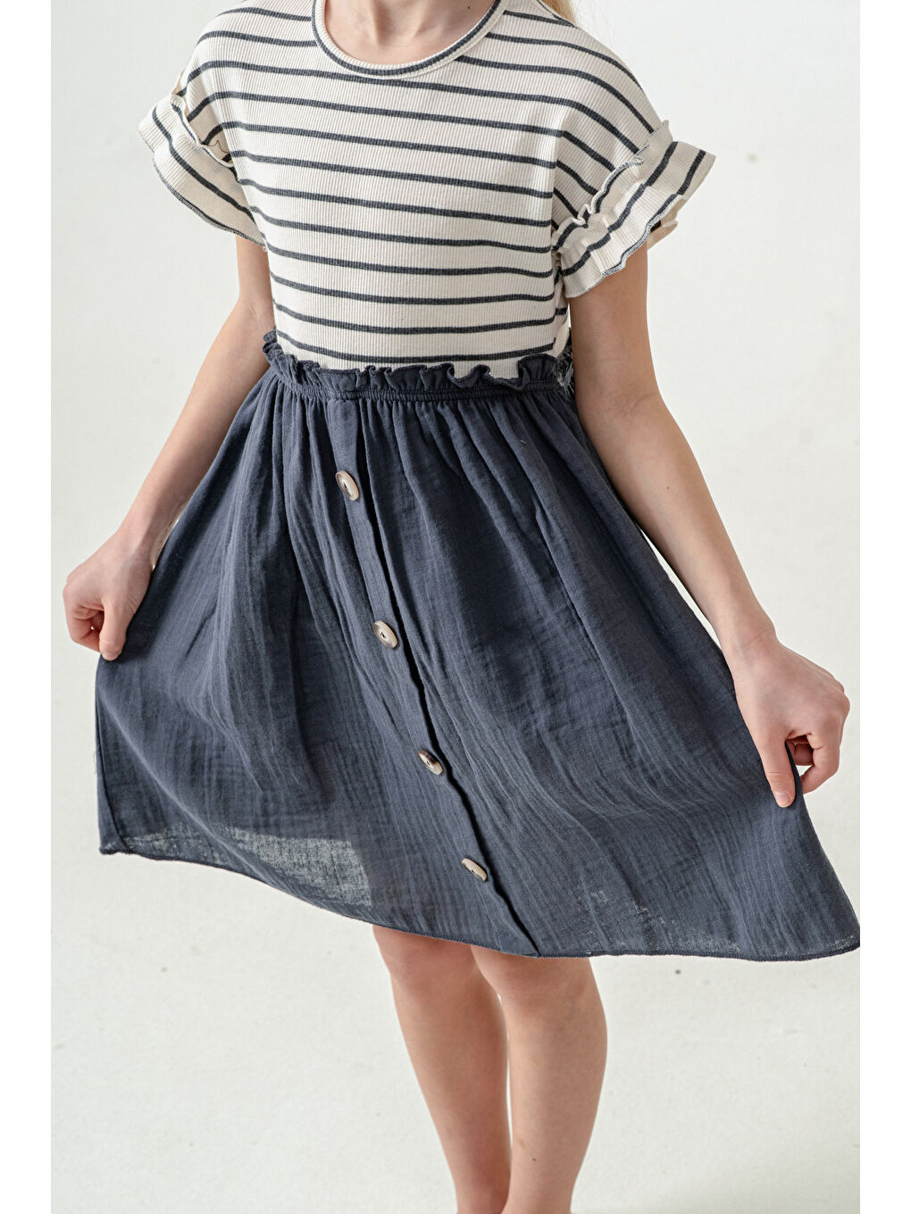 Kız Çocuk Çizgili Düğme Detaylı Elbise 3-7 Yaş Antrasit 3800-1-2