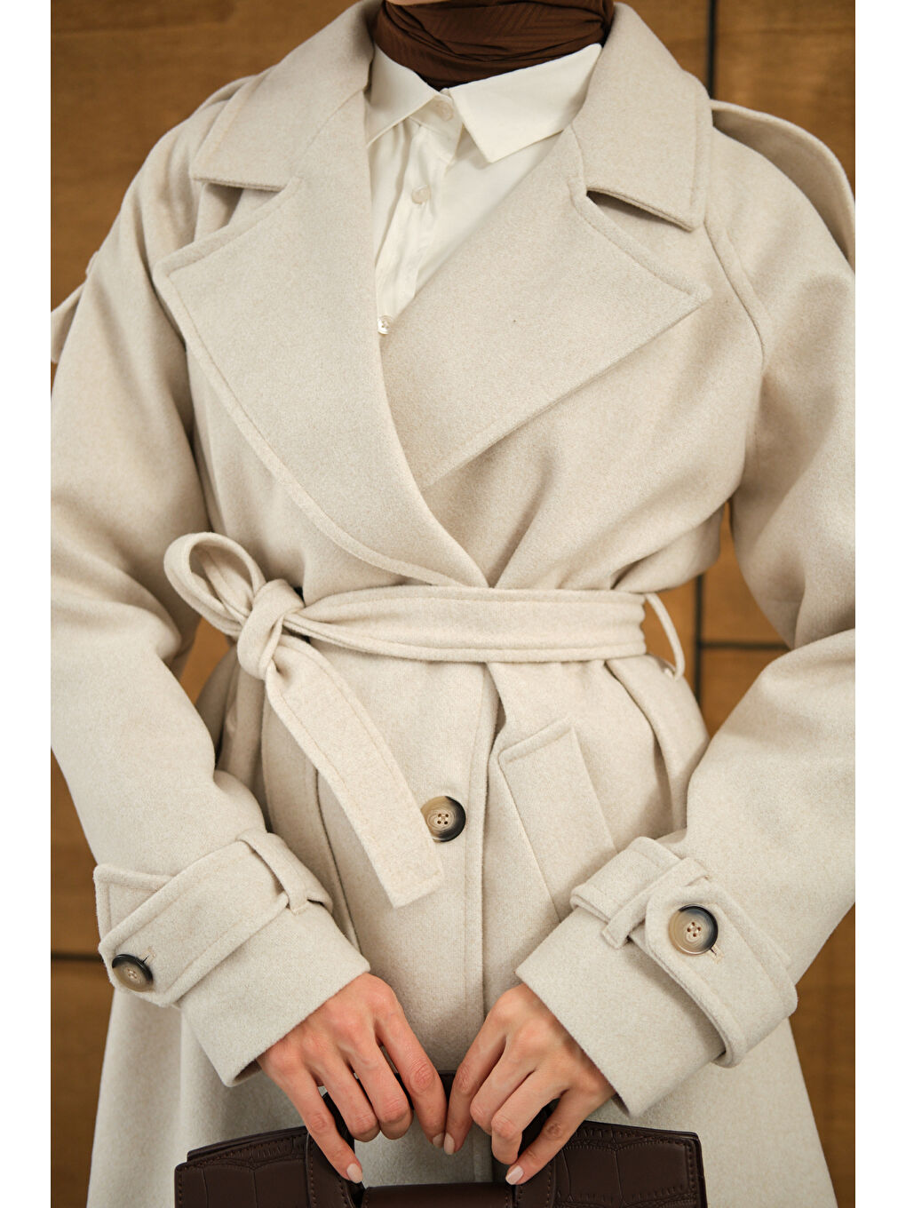 Ekru Kadın Düğme Detay Bel Bağlamalı Kaban Krem-4