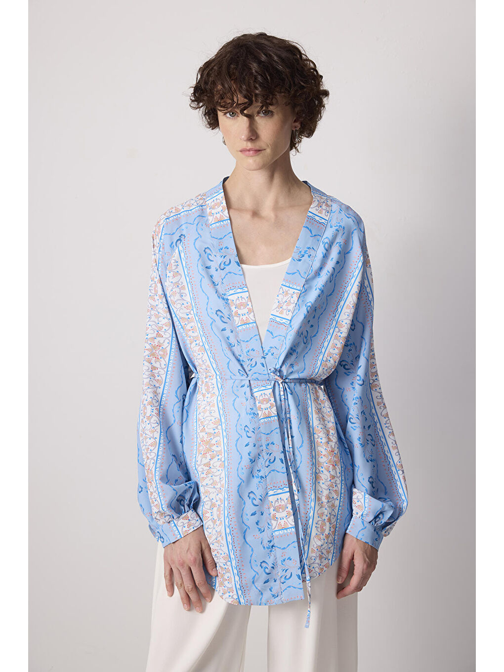 Siyah Desenli Oversize Kimono-1