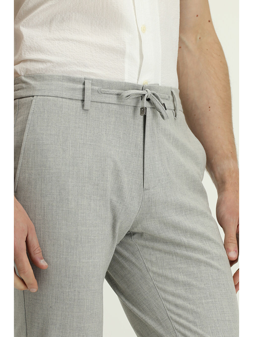 Gri Regular Fit Beli Lastikli İpli Elastanlı Pantolon-4