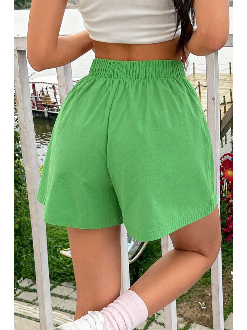 Yeşil Kadın %100 Pamuk Lastikli Bel Rahat Kesim Yazlık Şort-1