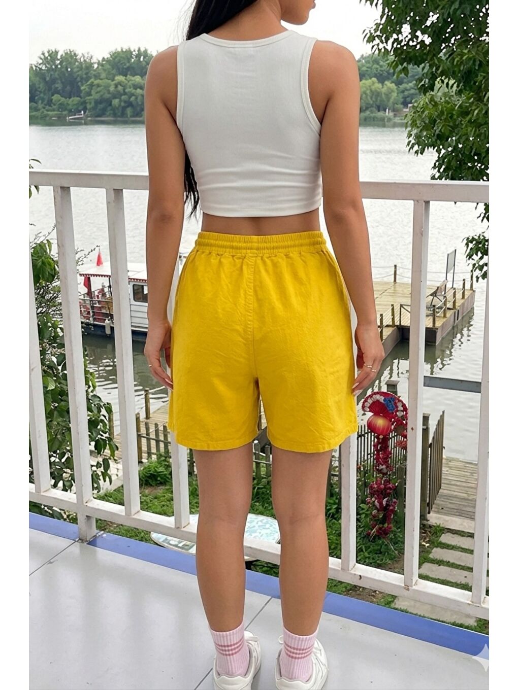 Sarı Kadın %100 Pamuk Lastikli Bel Rahat Kesim Yazlık Şort-1