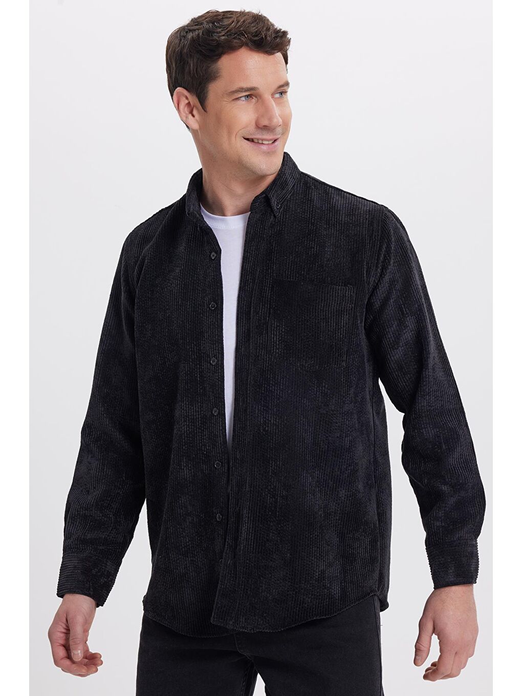 Erkek Regular Fit Rahat Kesim Fitilli Kadife Görünüm Düğmeli Yaka Siyah Ceket Gömlek-1