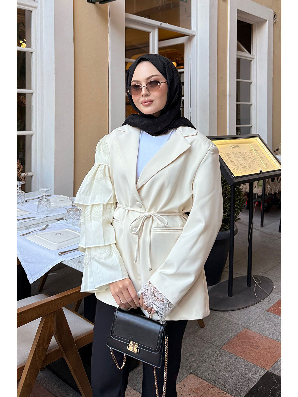 Ekru Kadın Kol Dantelli Ceket Krem-3