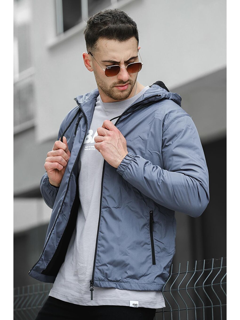 Antrasit Ettore Fermuarlı Detaylı İçi Polarlı Suya Dayanıklı Erkek Kapüşonlu Mont-1