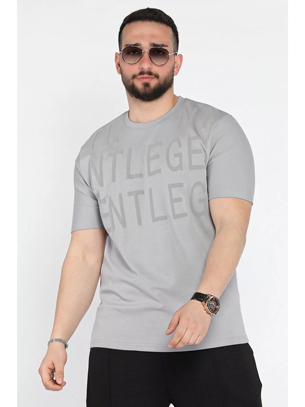 Gri Erkek Bisiklet Yaka Harf Baskılı Tişört
