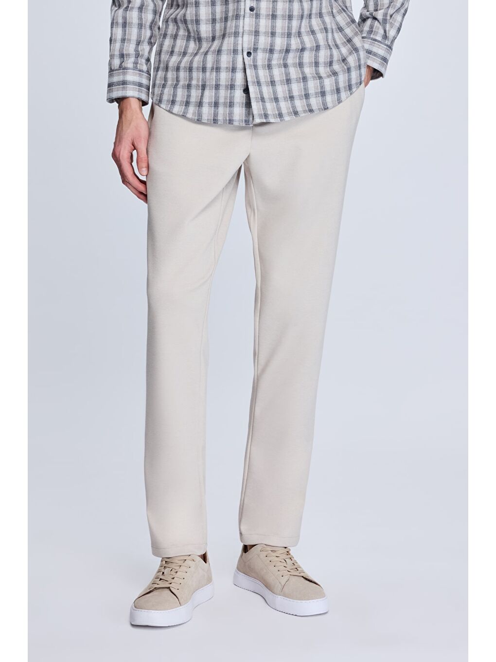 Bej Taş Dinamik Fit Desenli Yandan Cepli Casual Jogger Pantolon