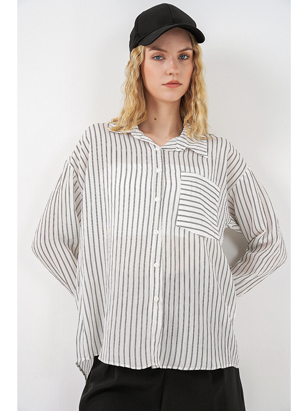 Kadın Tek Cepli Çizgili Oversize Gömlek 20375 - Beyaz-2