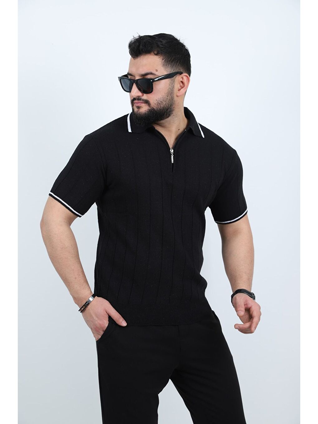 Trendseninle Siyah Yarım Fermuarlı Polo Yaka Düz Triko Örme Tişört - 1