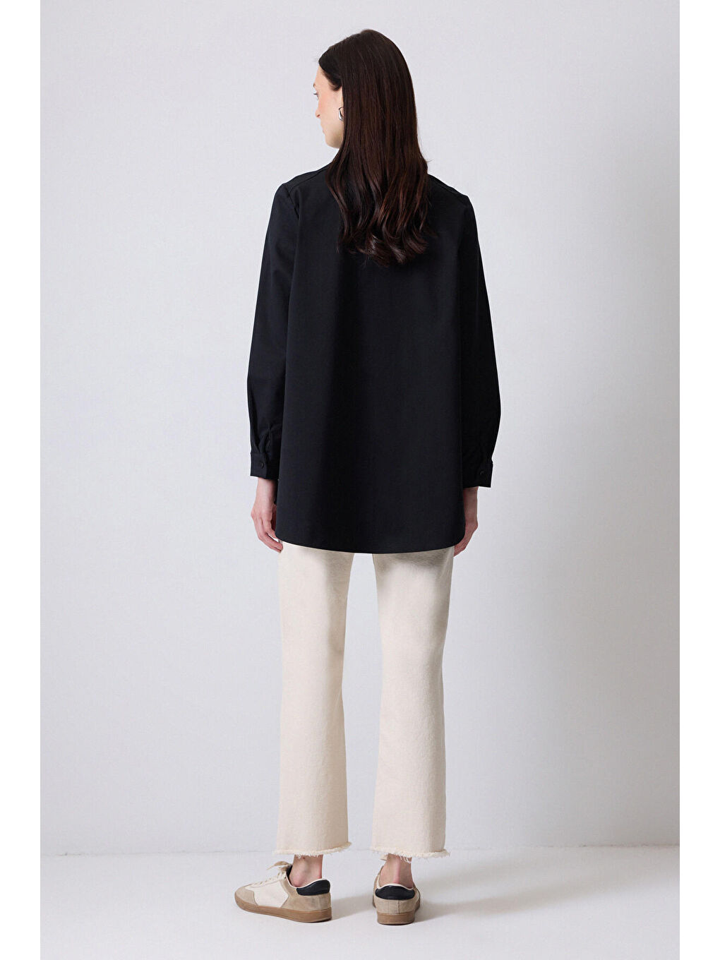 Siyah Şerit Detaylı Gabardin Gömlek-3