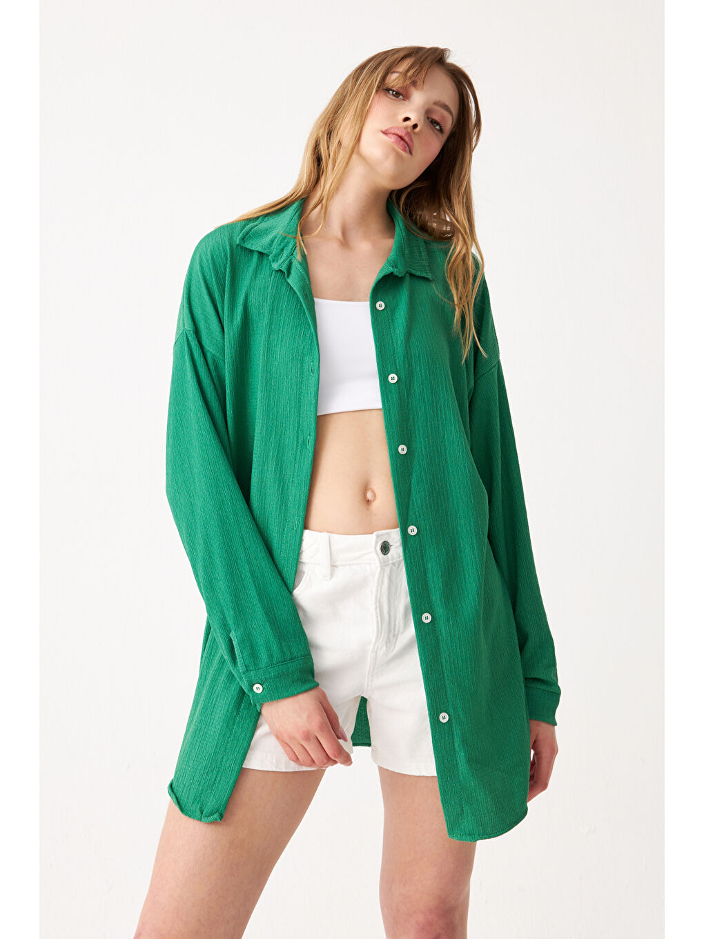 Kadın Yeşil Oversize Uzun Krinkıl Gömlek-2