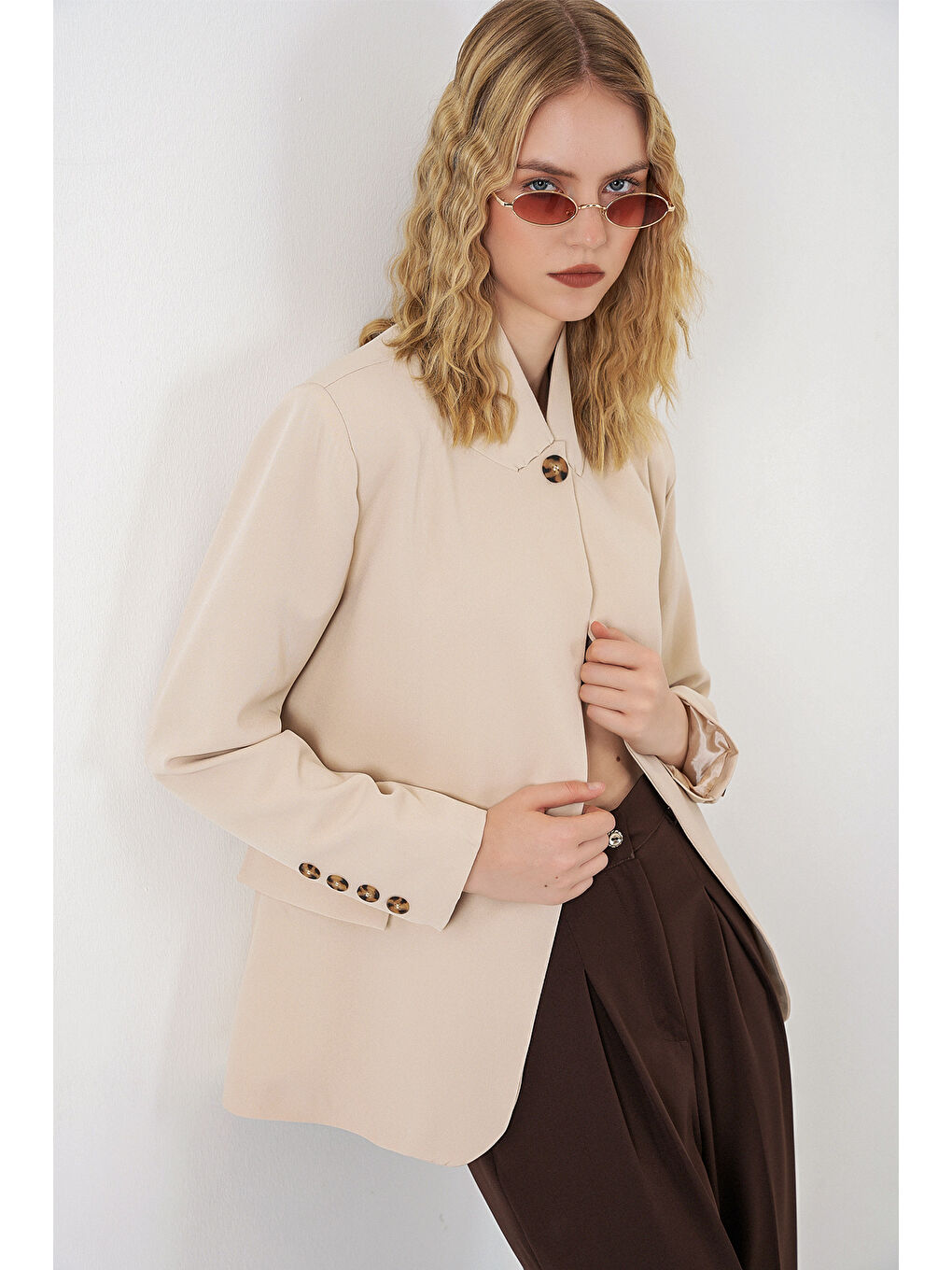 Kadın Tek Düğmeli Oversize Blazer Ceket 0749 - Bej-2