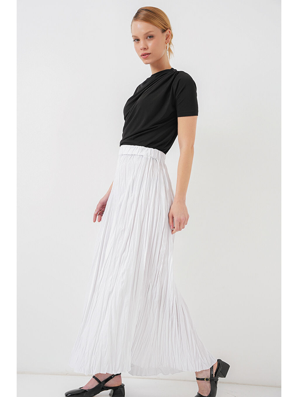 Kadın Uzun Kırışık Etek 8042 - Beyaz-3