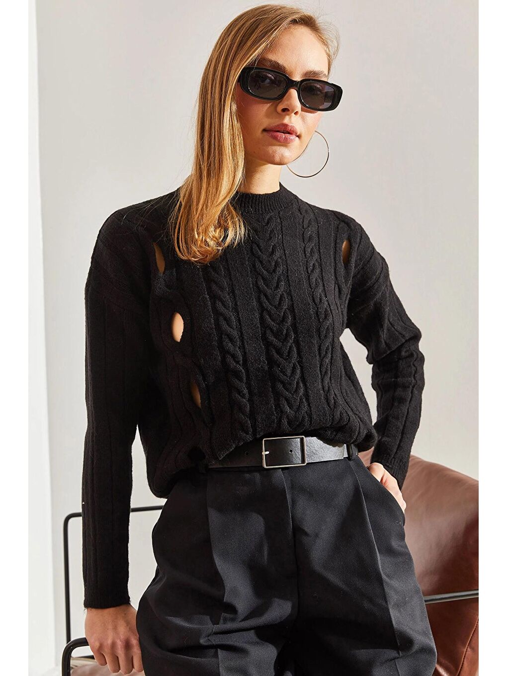 Siyah Kadın Saç Örgülü Desenli Triko Kazak-2