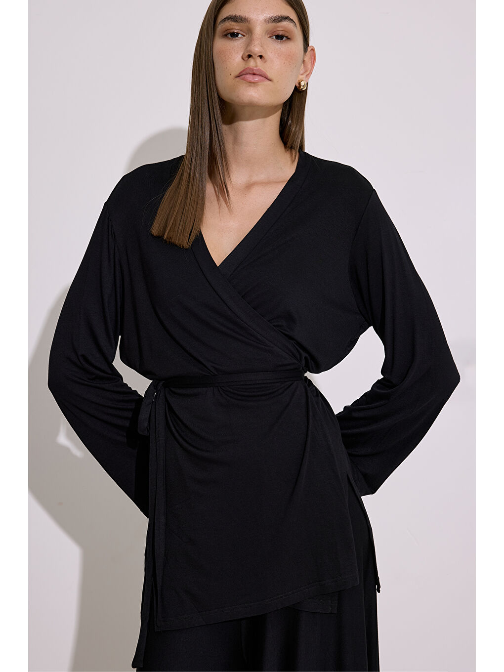 Bağlamalı Dökümlü Kimono Siyah-3