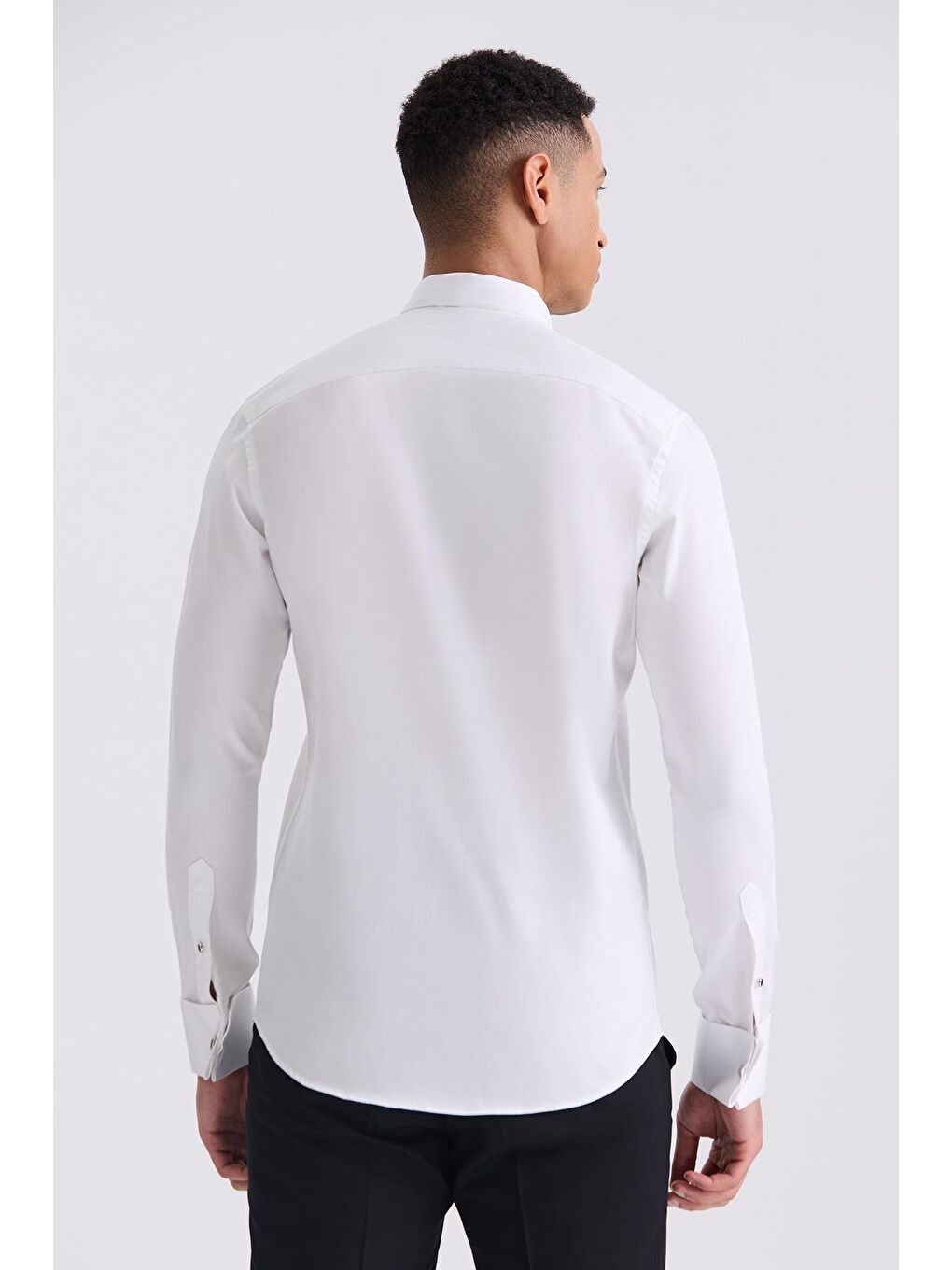 Beyaz Slim Fit Kol Düğmeli %100 Pamuk Ata Yaka Gömlek-3