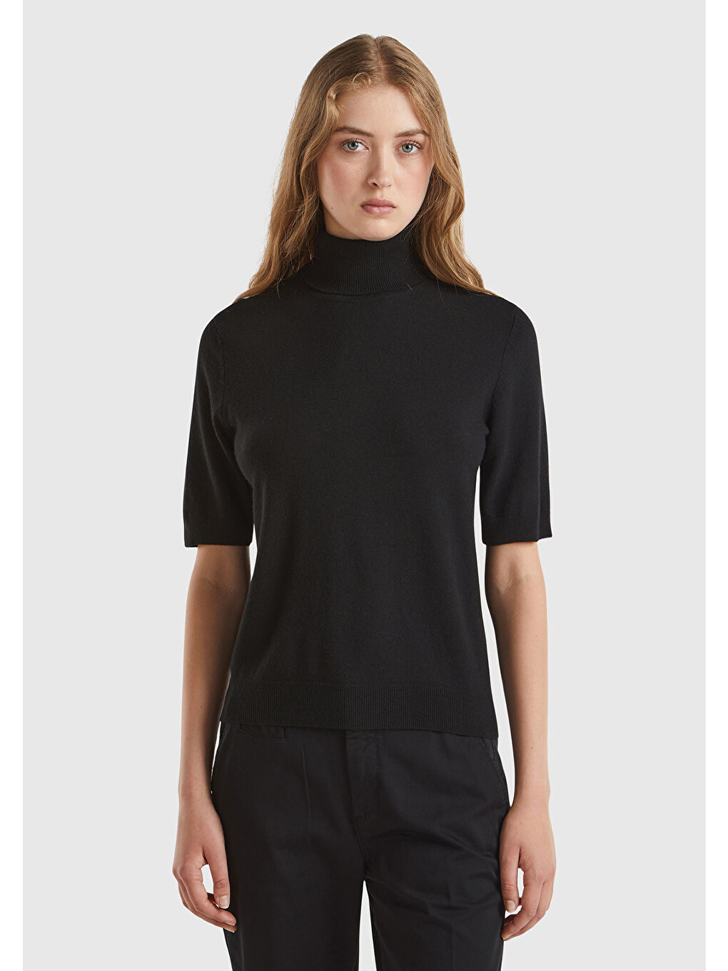 Kadın Siyah Yün ve Kaşmir Karışımlı Kısa Kollu Dik Yaka Kazak