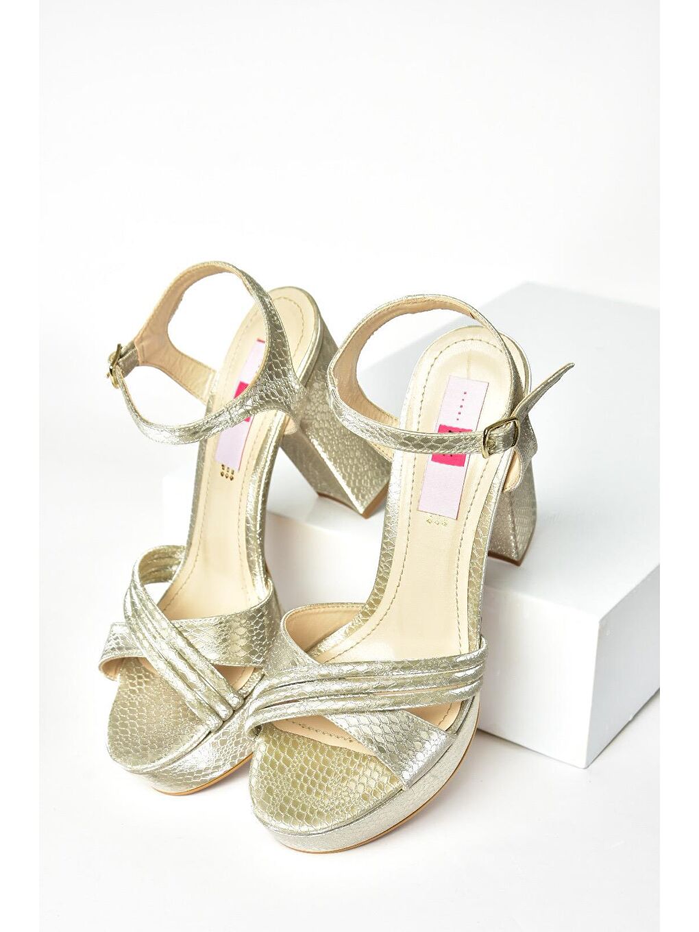 Sarı S8202044 Altın Kadın Topuklu Ayakkabı-7