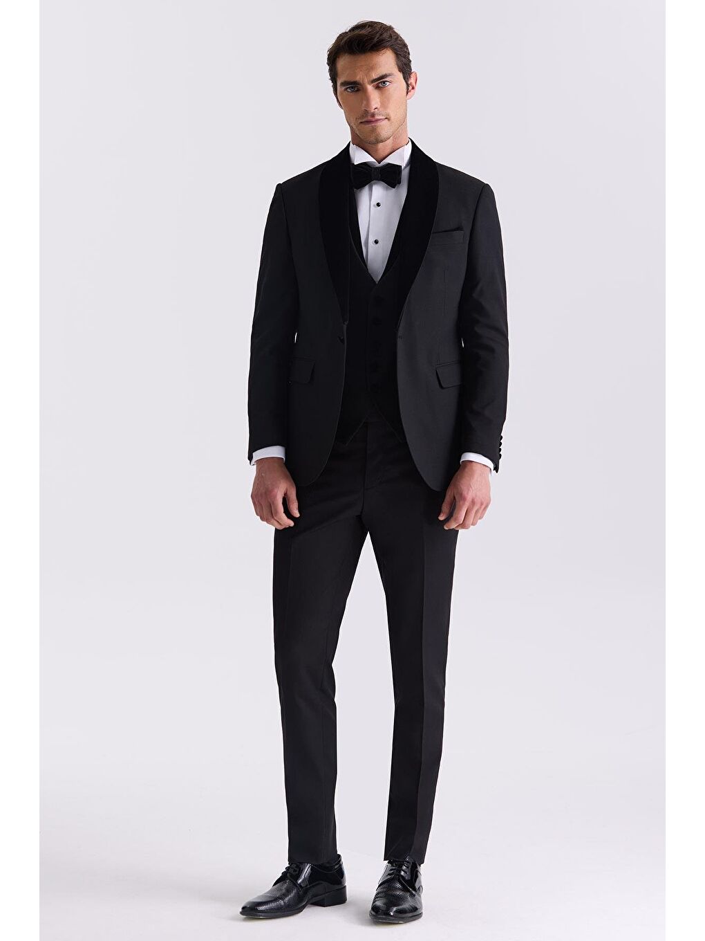 Siyah Slim Fit Şal Yaka Yelekli Smokin Takım Elbise-1