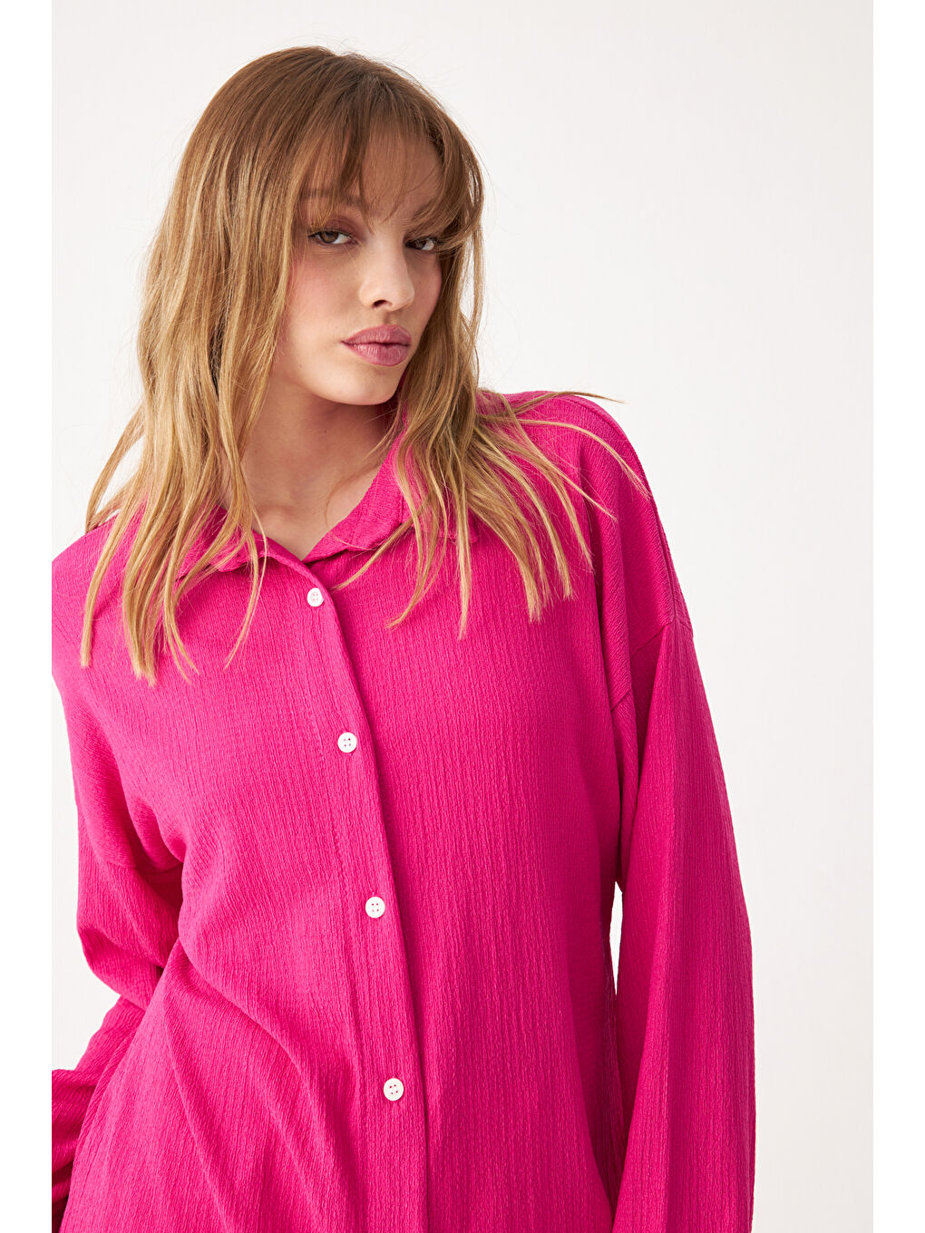 Kadın Fuşya Oversize Uzun Krinkıl Gömlek-4