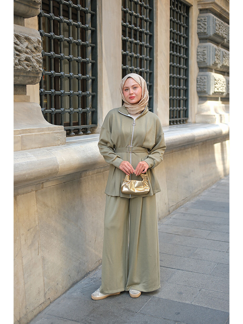 Kadın Pile Detaylı Tokalı Takım Fıstık Yeşil-3