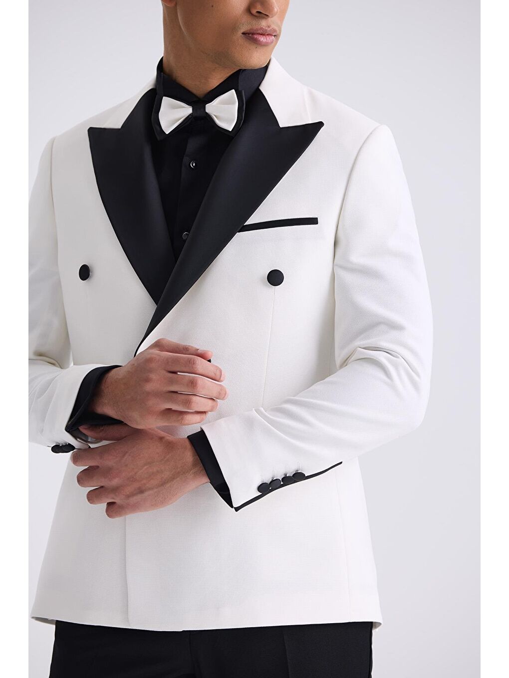 Beyaz Slim Fit Sivri Yaka Kruvaze Smokin Takım Elbise-2