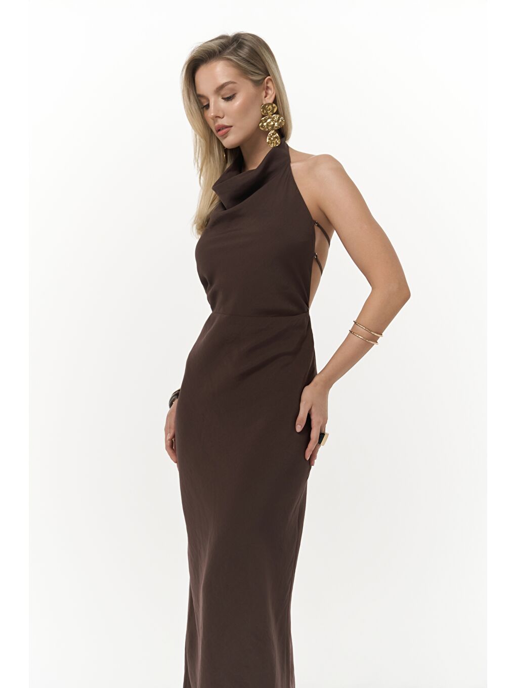 Kahverengi Loretta Sırt Dekolteli Kahve Uzun Elbise-2