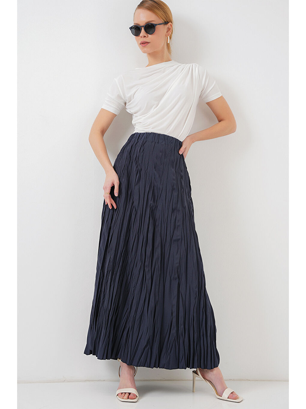 Kadın Uzun Kırışık Etek 8042 - Lacivert-2