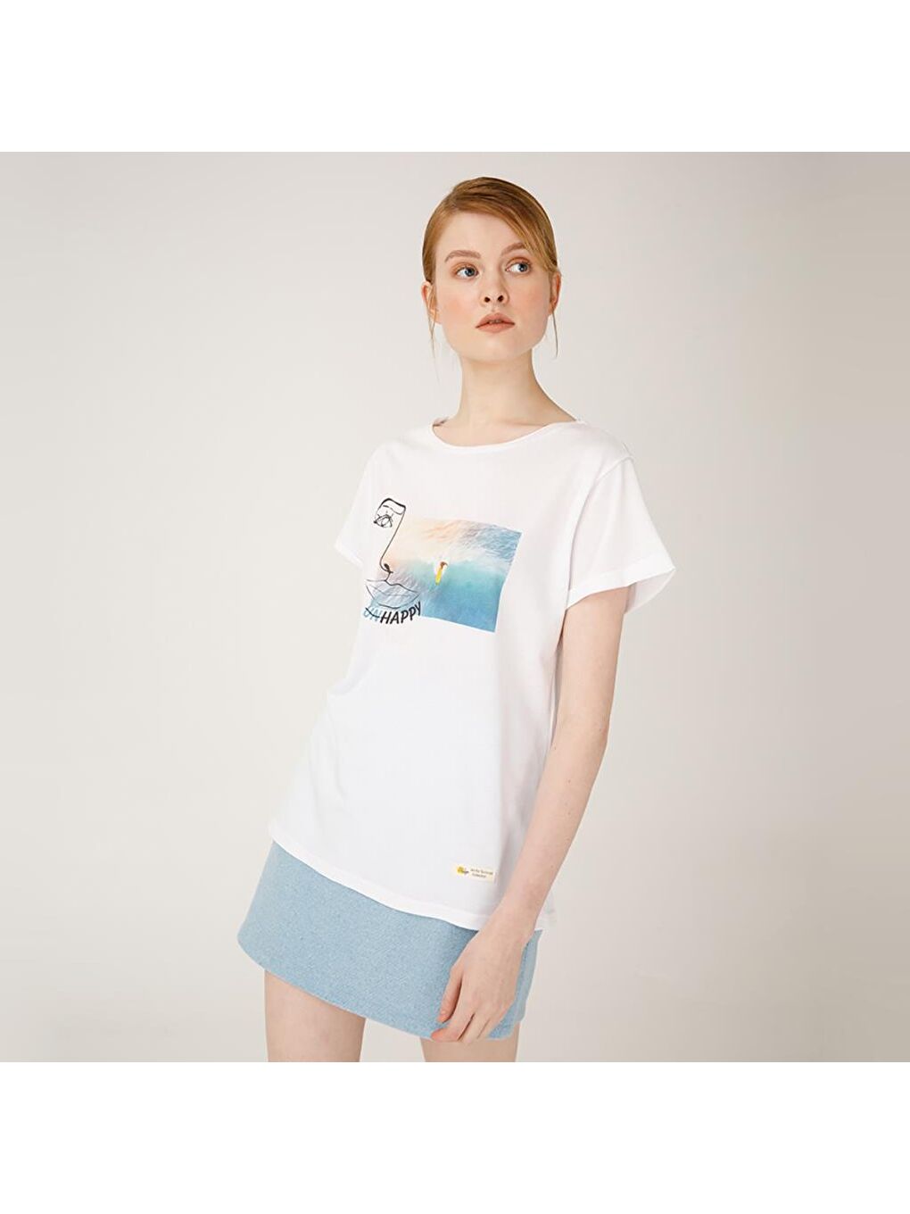 Beyaz Faces Happy Kadın T-Shirt-4