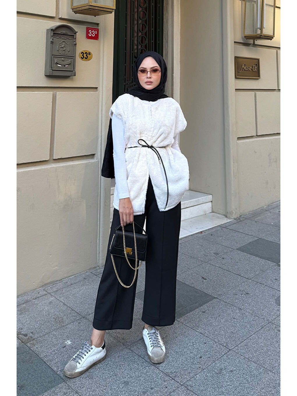 Ekru Kadın Kemerli Pelüş Yelek Krem-4