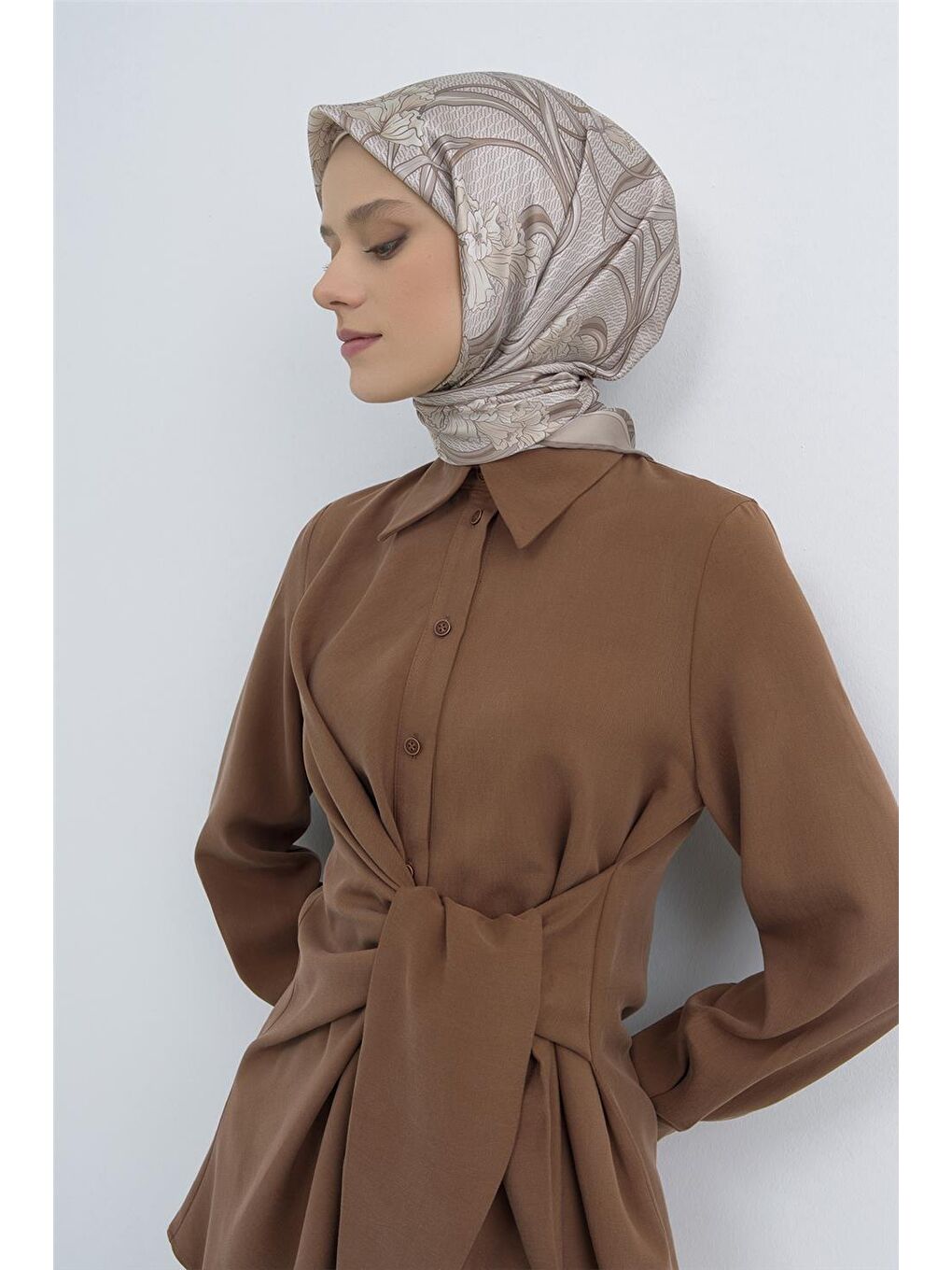 Bej Saf İpek Sura Eşarp 9512D 01-1