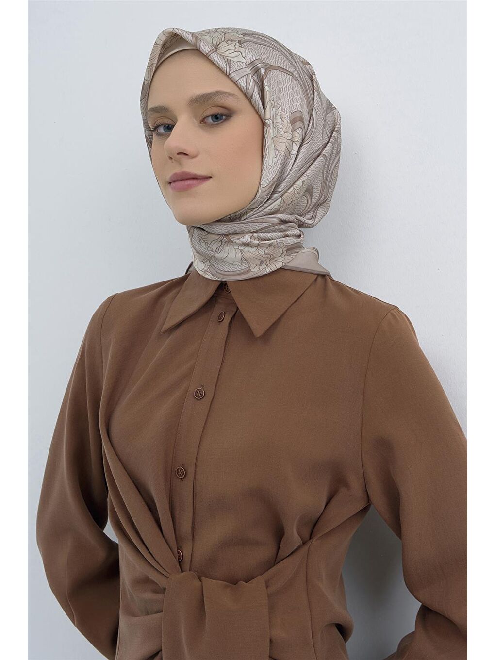 Bej Saf İpek Sura Eşarp 9512D 01-3