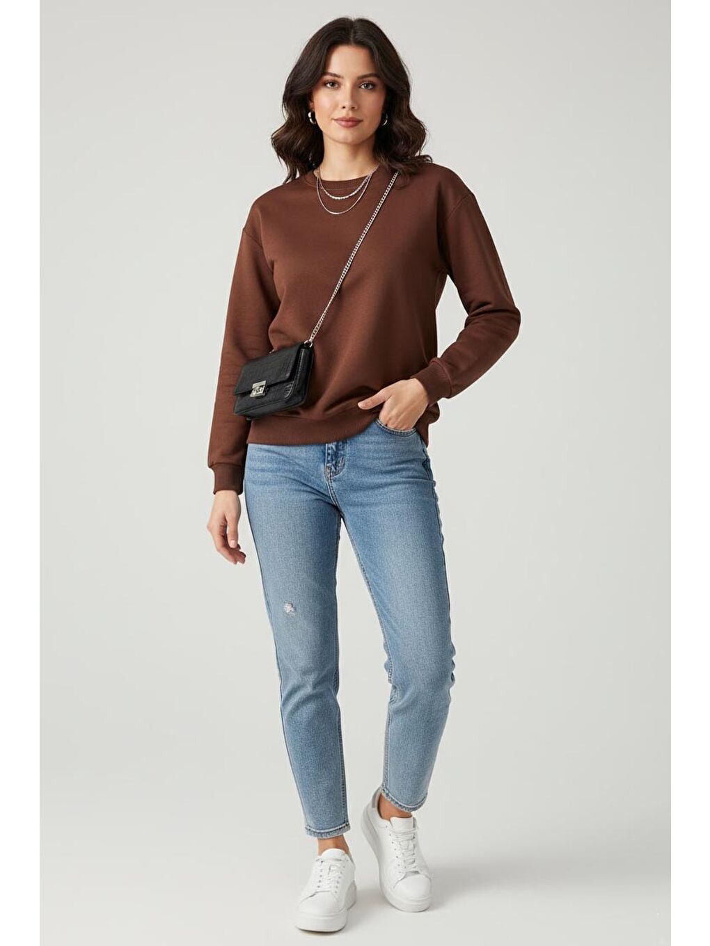 Kahverengi Kadın Bisiklet Yaka Oversize Sweatshirt Kahve - 27955-KAHVE