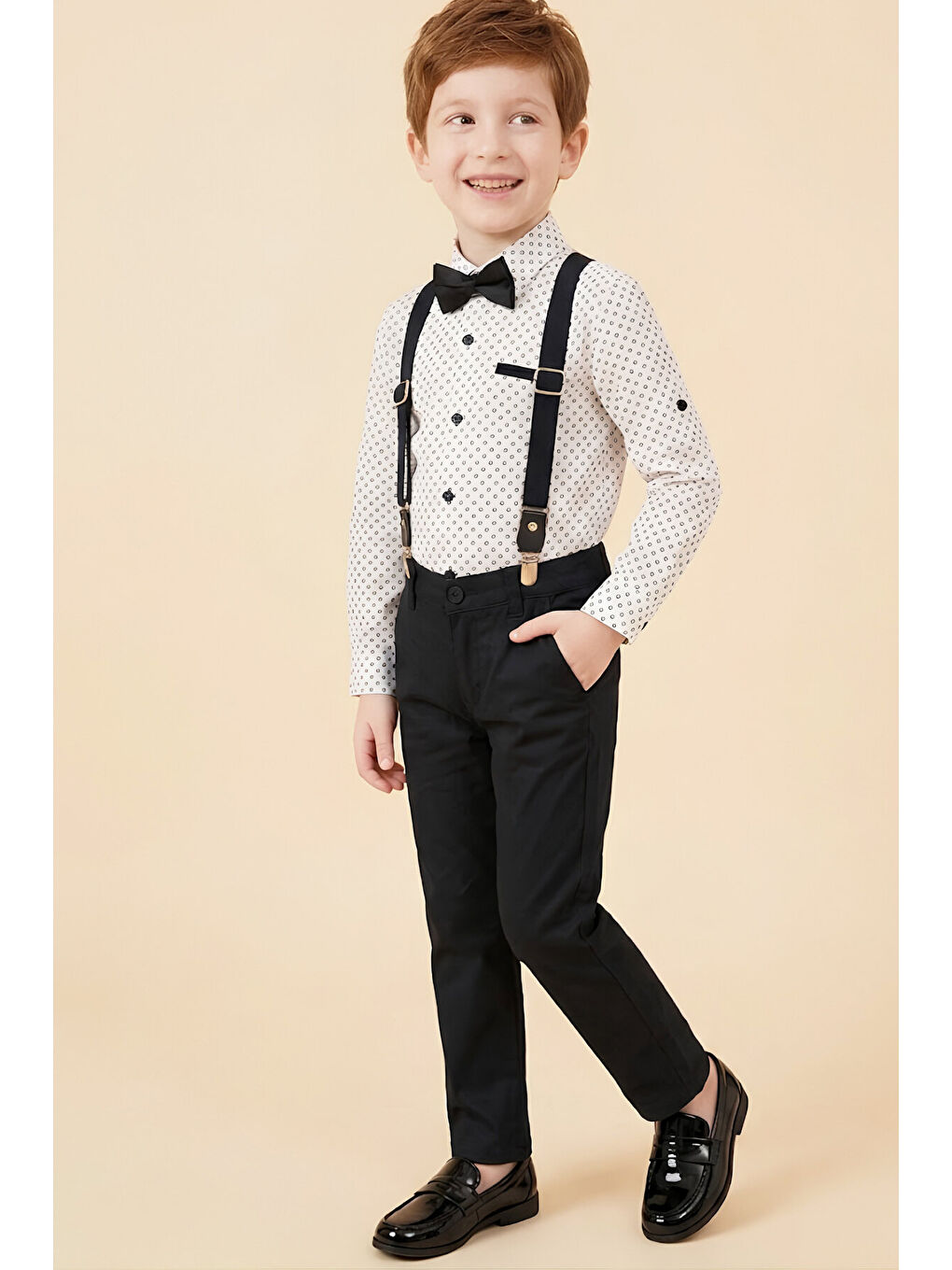 Siyah Erkek Çocuk 4'lü Takım Set (Pantolon+Gömlek+Askılı Kemer+Papyon) 12660