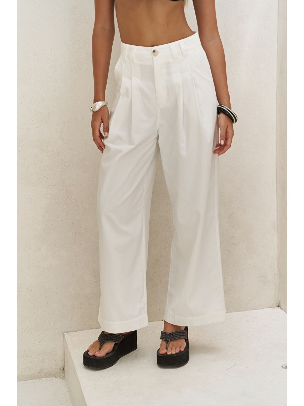 Delbin Kemer Detay Ekru Palazzo Pantolon-2