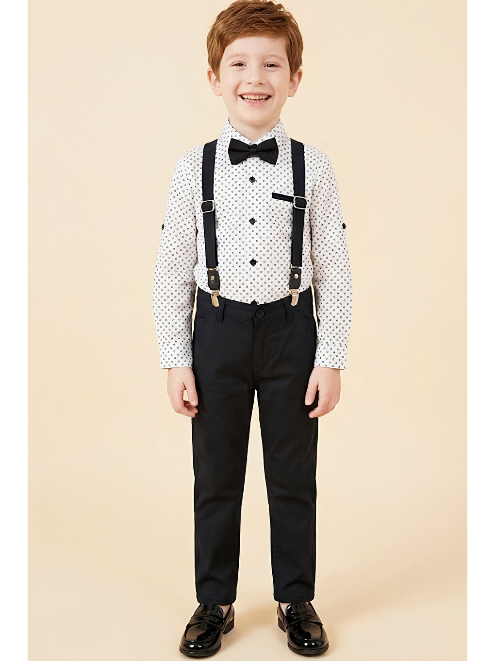 Siyah Erkek Çocuk 4'lü Takım Set (Pantolon+Gömlek+Askılı Kemer+Papyon) 12660-3
