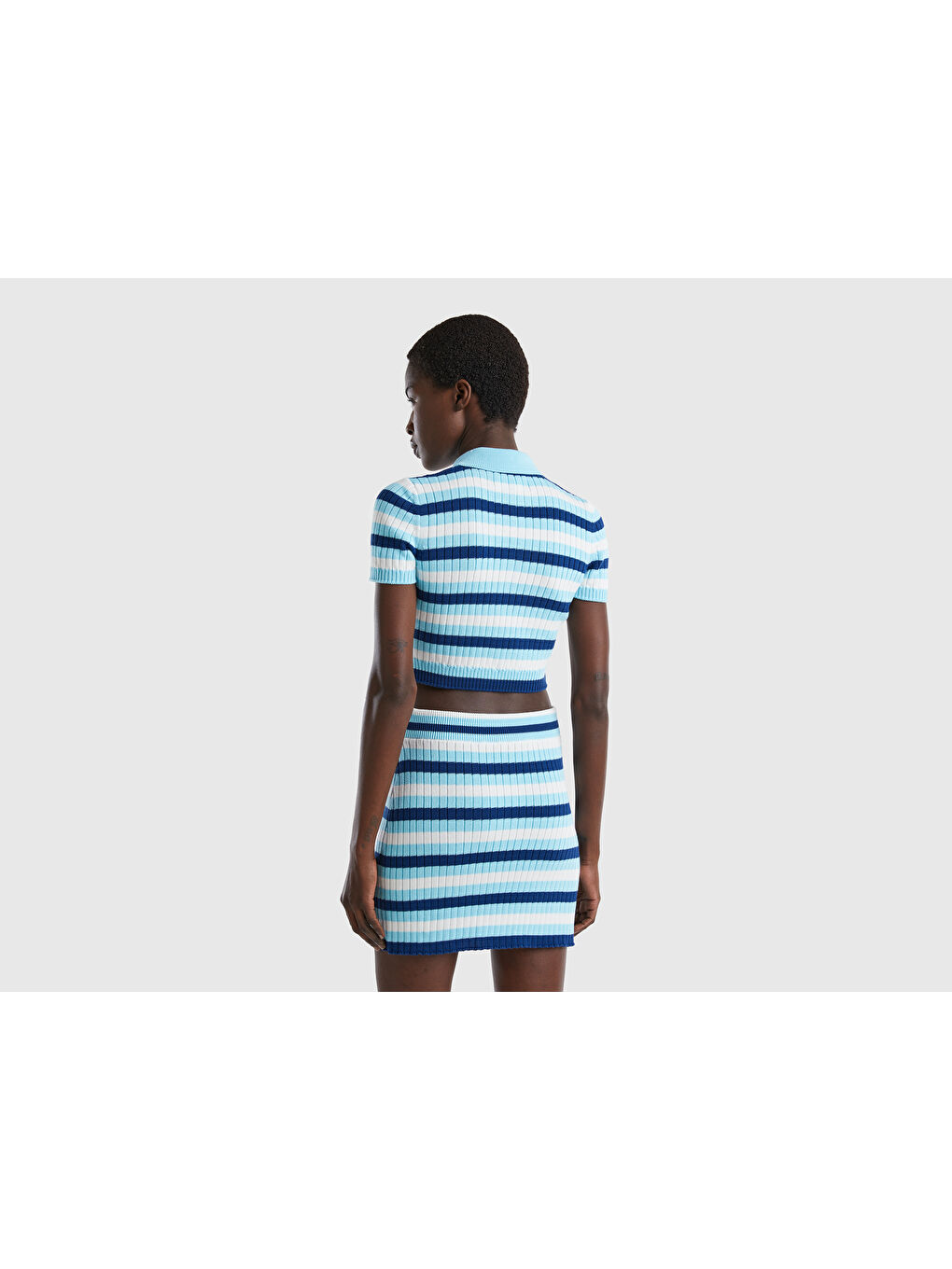 Kadın Turkuaz Polo Yaka Çizgili Slim Fit Kısa Kollu Crop Kazak-2