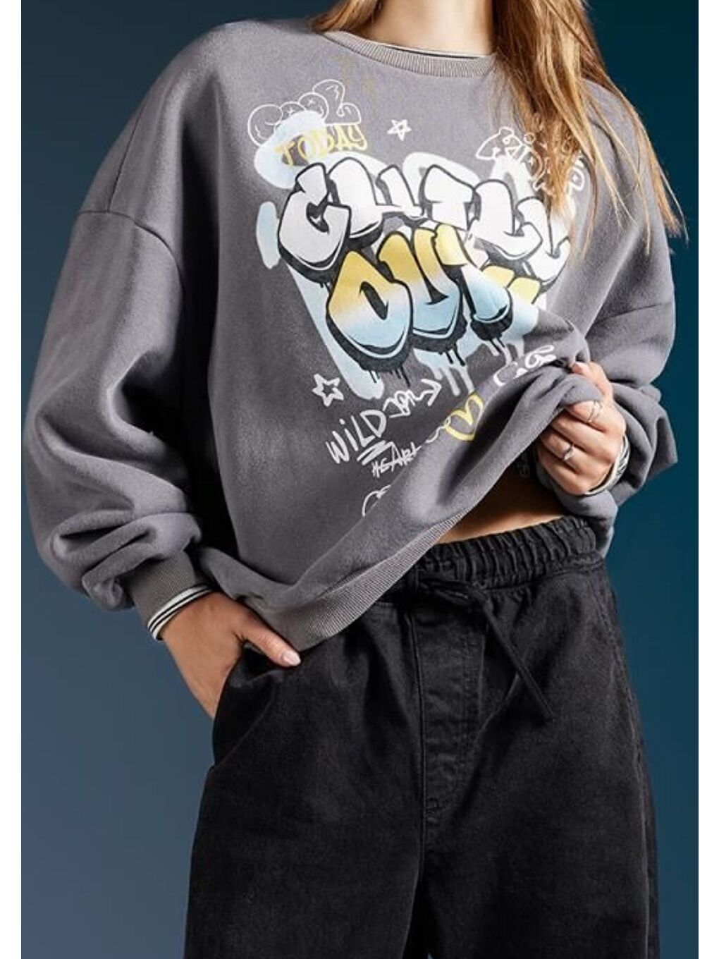 Trendseninle Füme Kadın Füme Grafiti Baskılı Bisiklet Yaka Sweatshirt