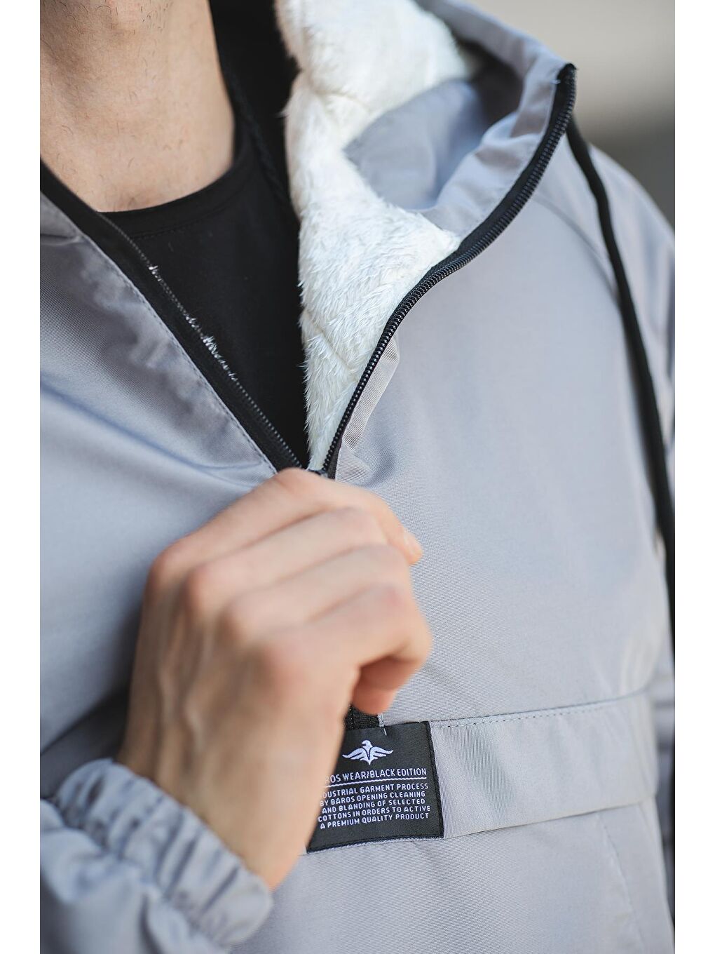 Gri Kai Dar Kesim İçi Kürklü Suya Dayanıklı Kanguru Mont-2