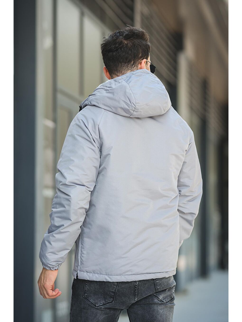 Gri Kai Dar Kesim İçi Kürklü Suya Dayanıklı Kanguru Mont-4