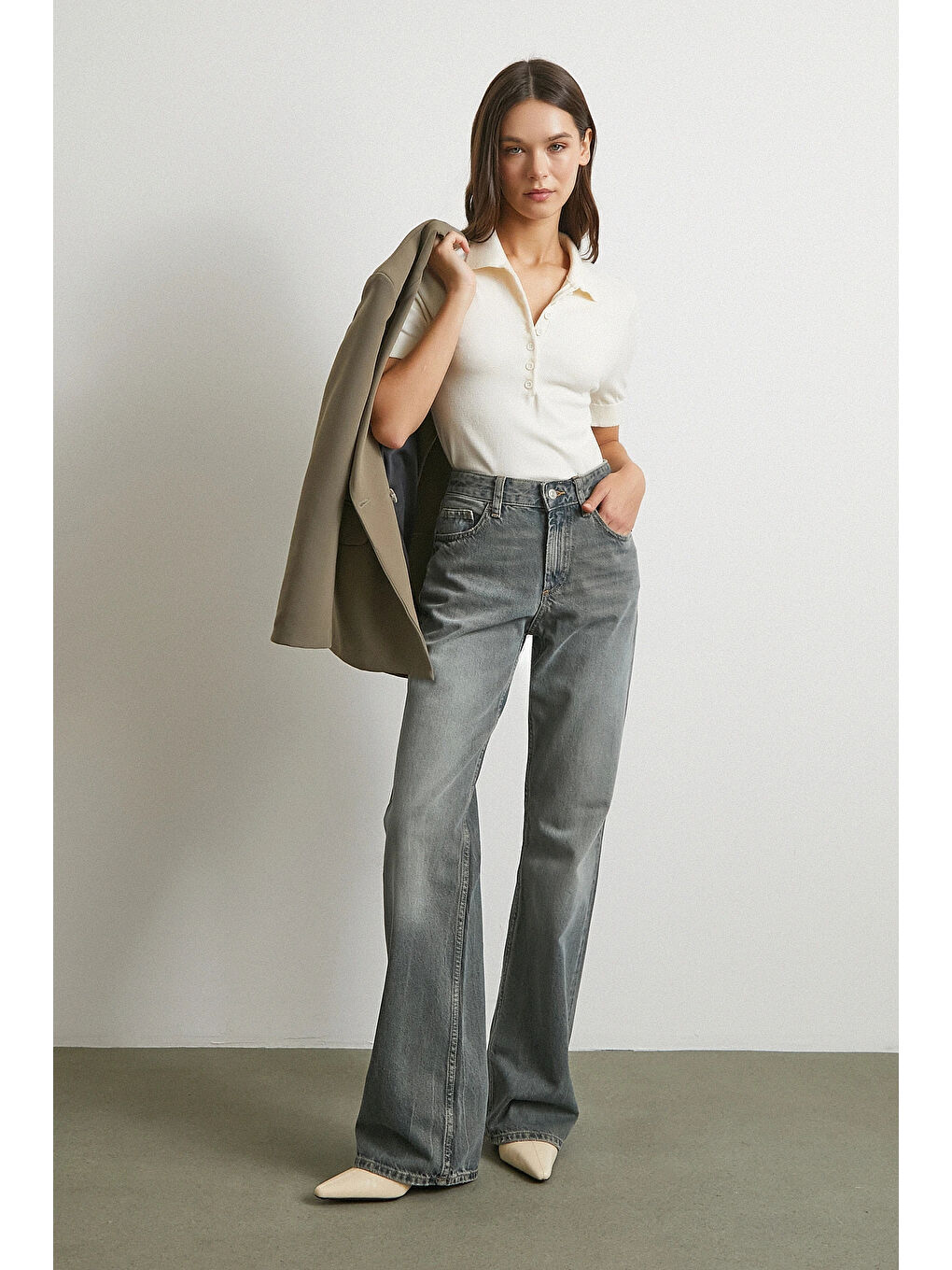 Polo Yaka Düğmeli Kısa Kol Triko Ekru-2