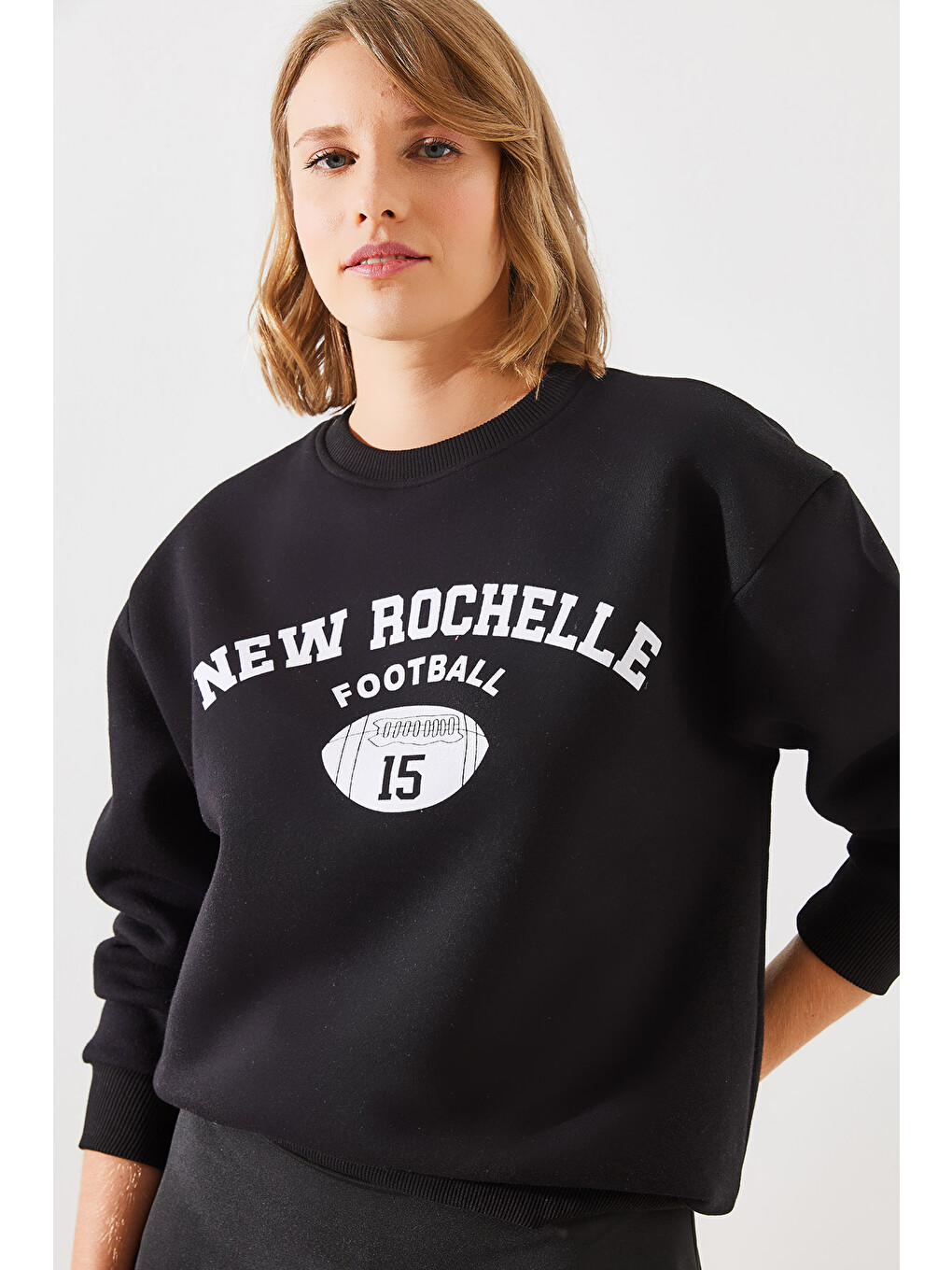 Siyah Kadın Üç İplik Şardonlu Rochelle Yazı Baskılı Sweatshirt Mbhs-3