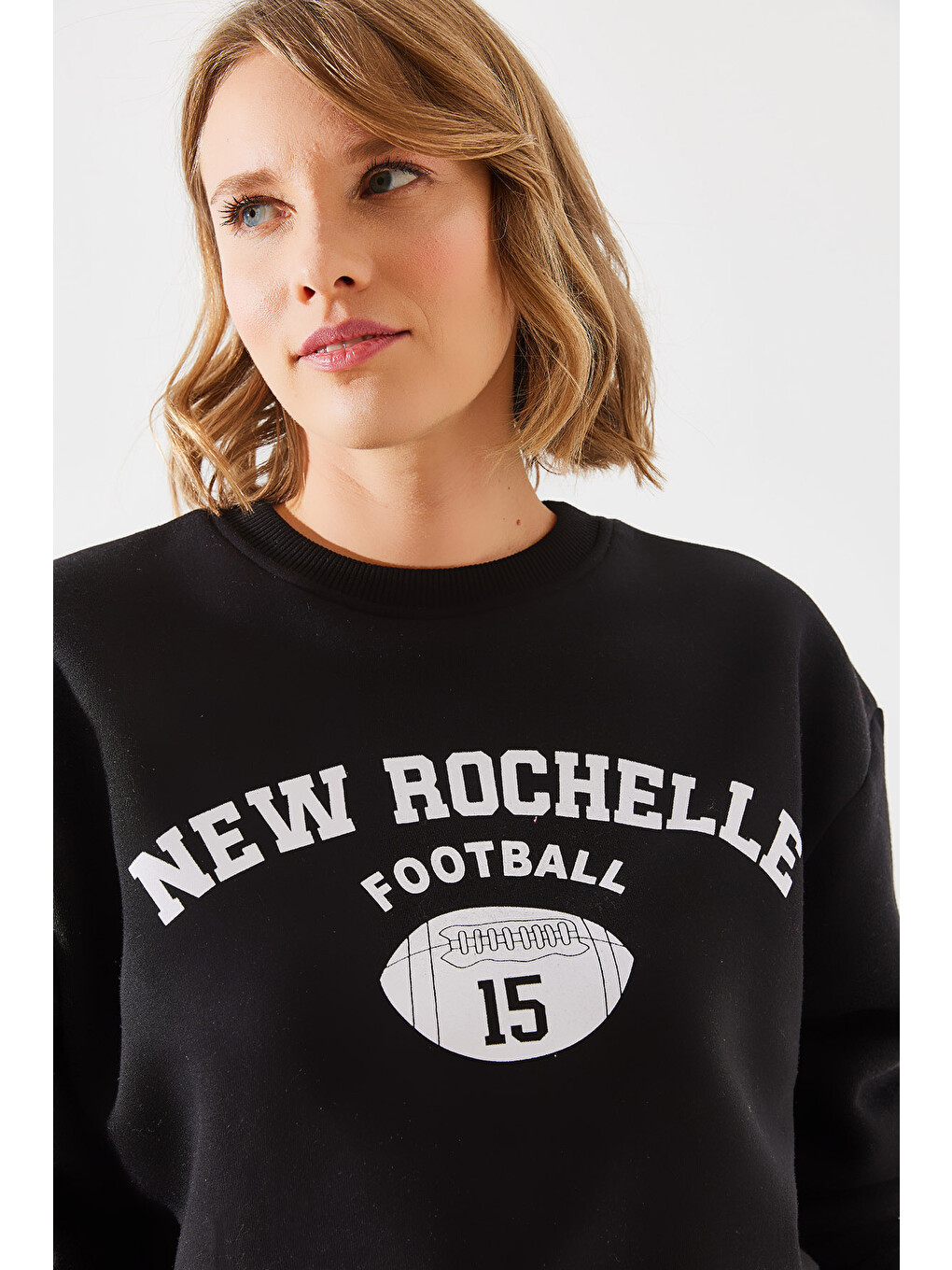 Siyah Kadın Üç İplik Şardonlu Rochelle Yazı Baskılı Sweatshirt Mbhs-4