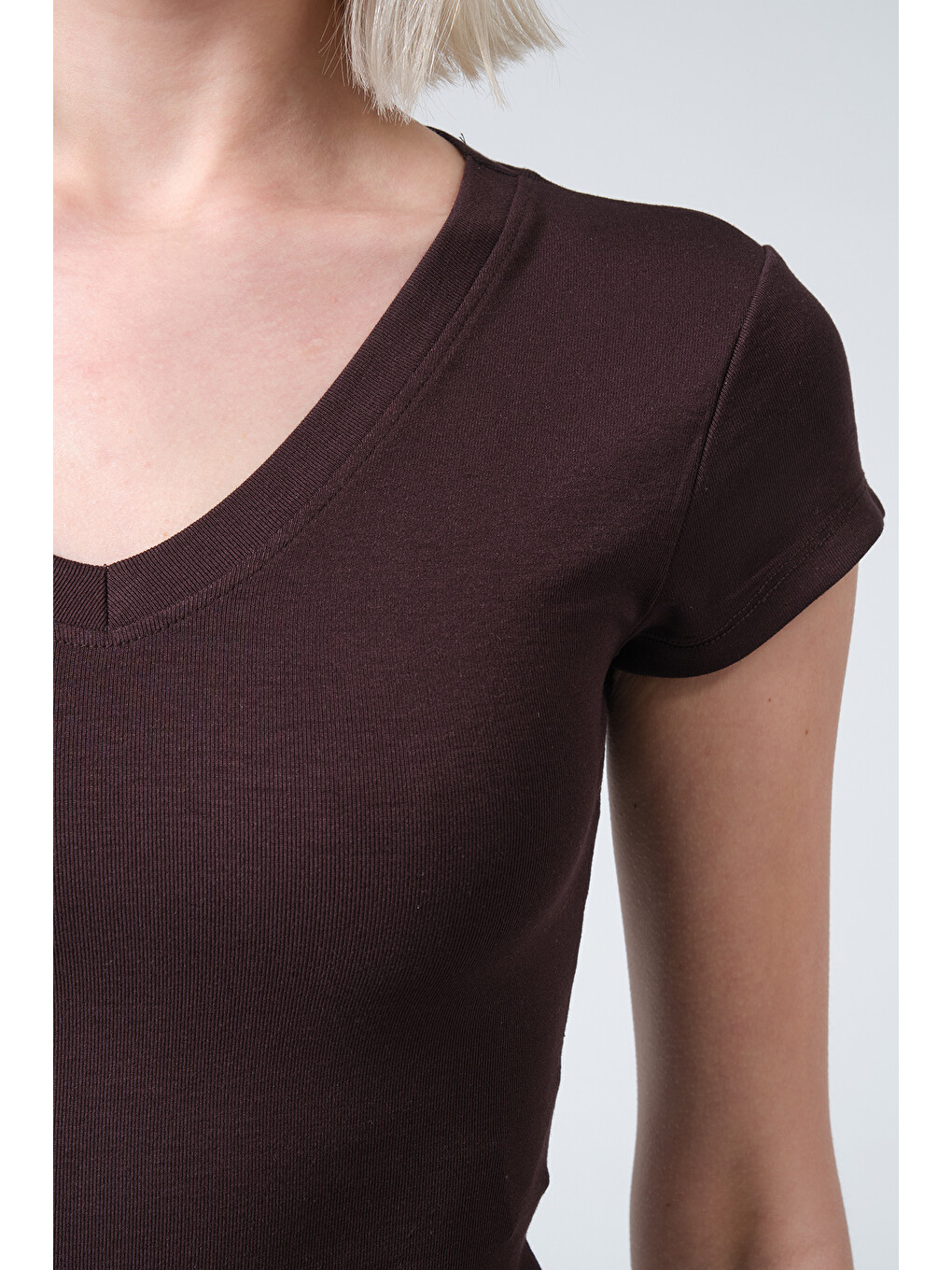 Kahverengi V Yaka Soft Touch Premium Ay Kol Örme Body Bluz @Alto-2