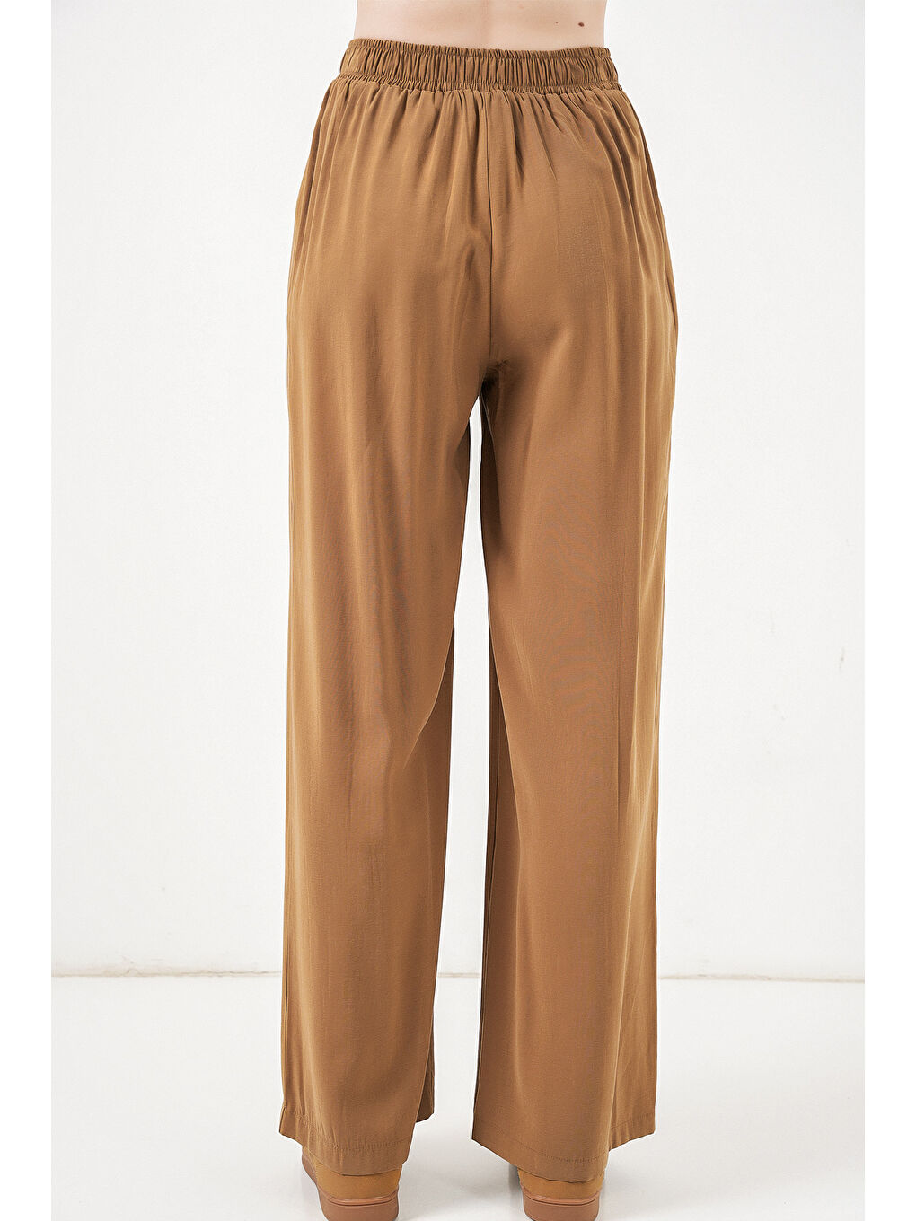 Kahverengi Kadın Beli Lastikli Bol Paça Pantolon 30087 - Taba-6