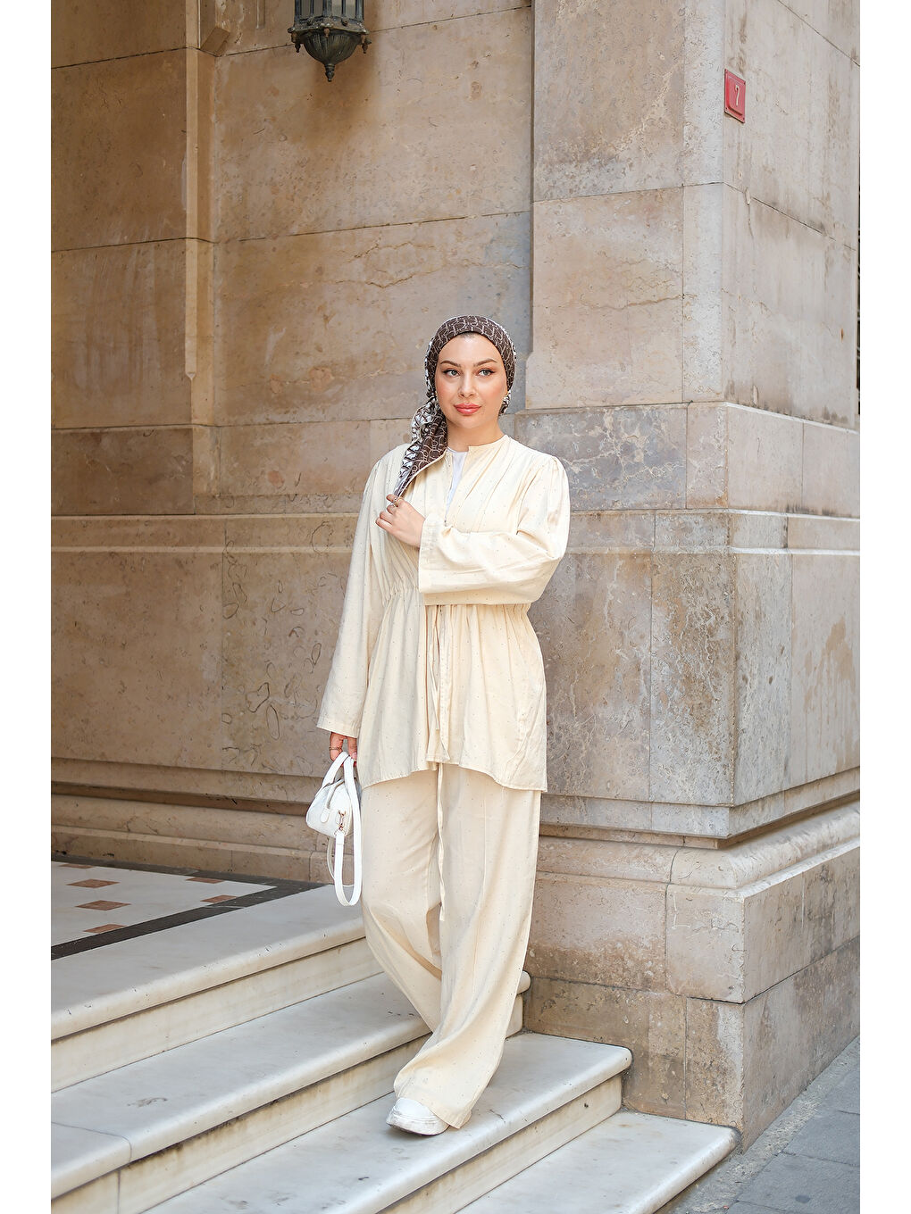 Kadın Taş Detaylı İkili Takım Bej-1