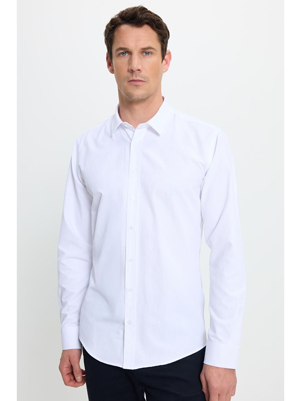Modern Slim Fit Uzun Kollu Pamuklu Kolay Ütü Armürlü Beyaz Erkek Gömlek-5