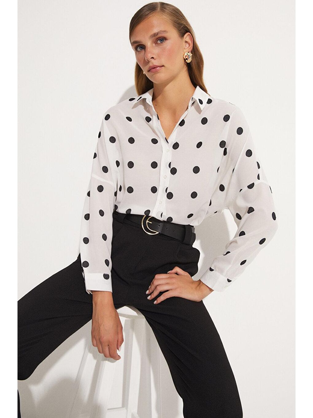 Ekru Kadın Exclusive Boyfriend/Geniş Kalıp Puantiye Desenli Gömlek-2
