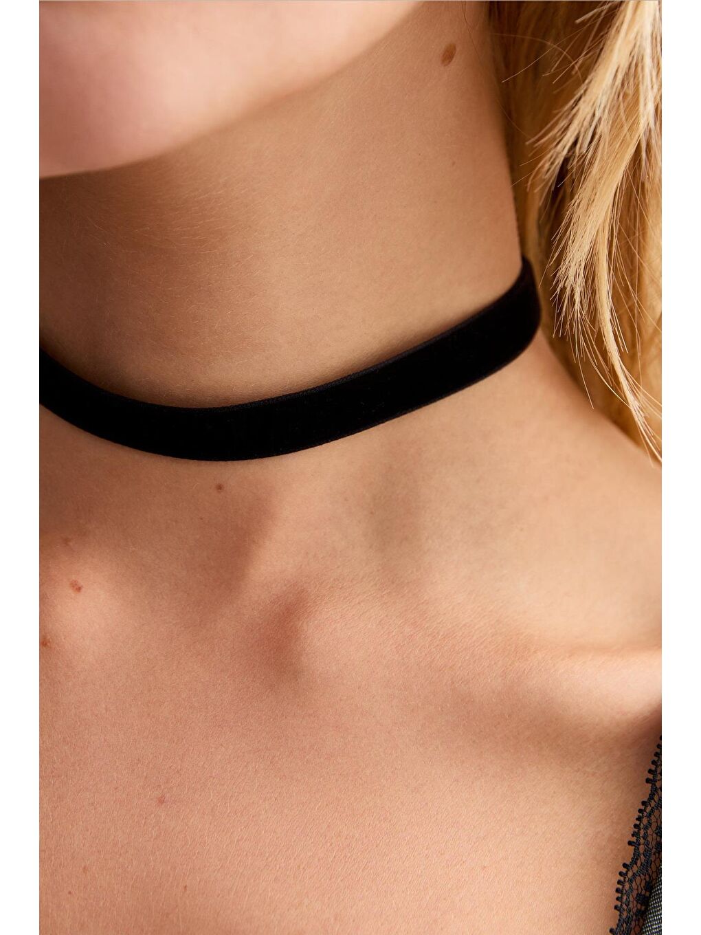 Siyah Kadife Choker Tasma Kolye-1